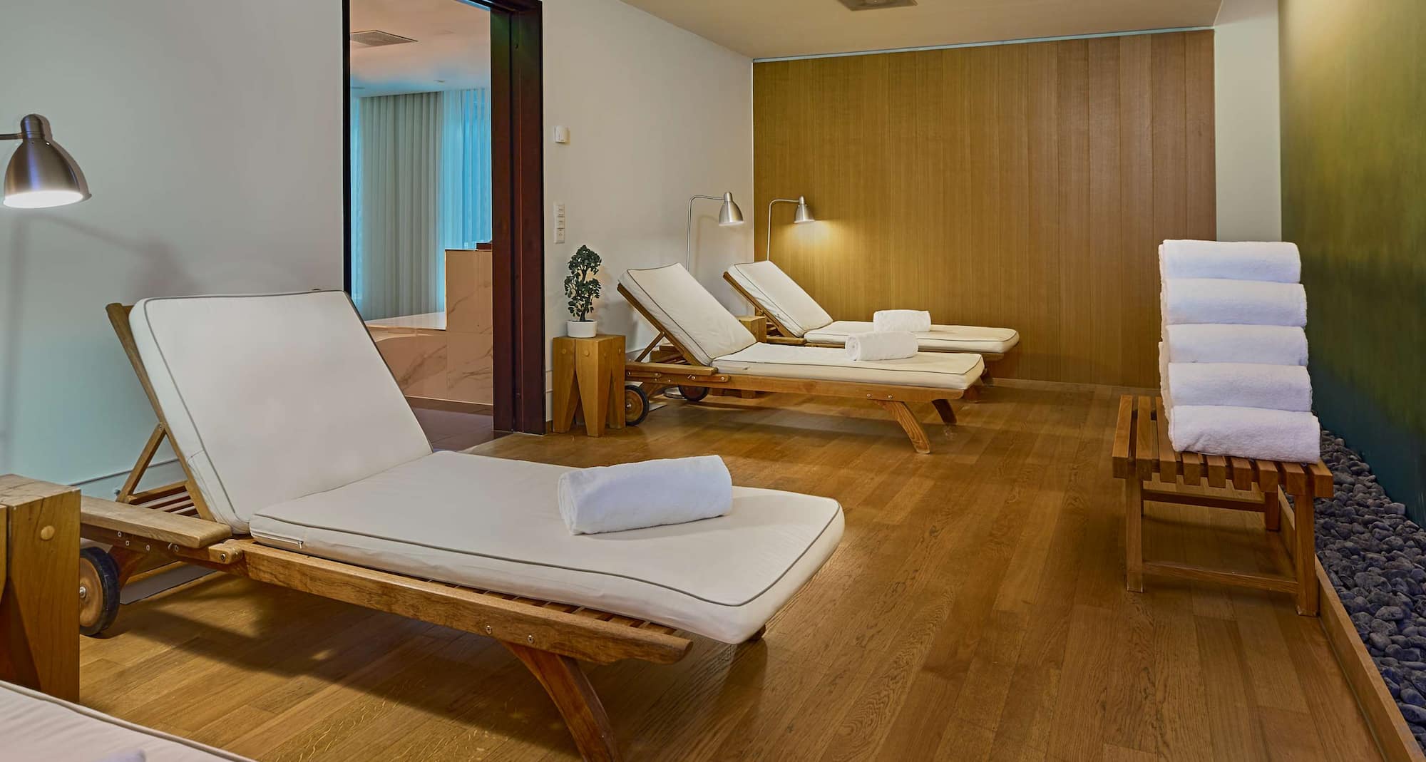 Radisson Blu Hotel, Zurich Airport - Relaxation Room