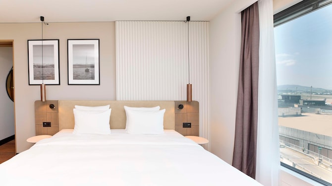 Radisson Blu Hotel, Zurich Airport - Suite