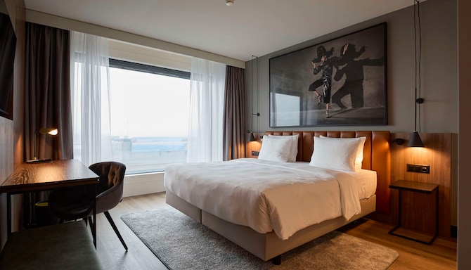 Radisson Blu Hotel, Zurich Airport - Suite