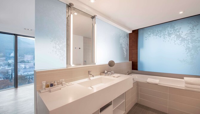 Radisson Blu Iveria Hotel, Tbilisi City Centre - Junior suite bathroom