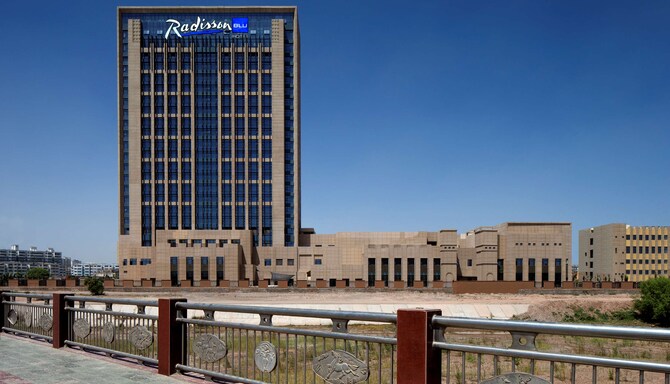 Radisson Blu Kashgar - EXTERIOR