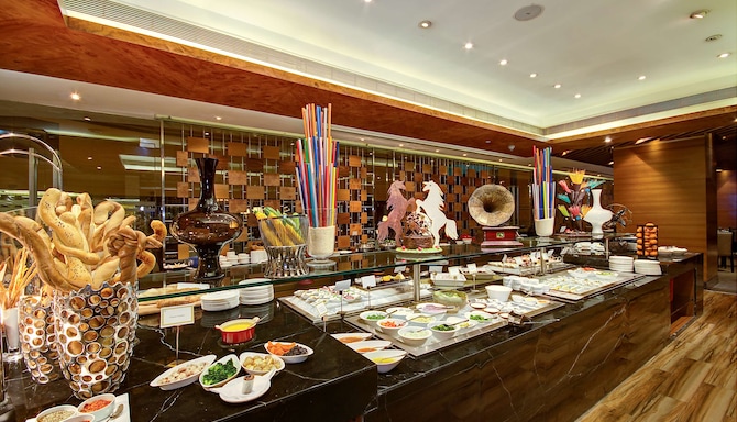 Radisson Blu Kaushambi Delhi NCR - Avatar Buffet