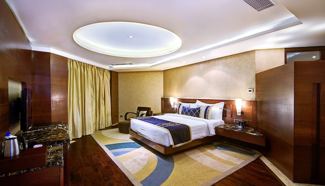 Radisson Blu Kaushambi Delhi NCR - Suite