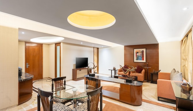 Radisson Blu Kaushambi Delhi NCR - Suite