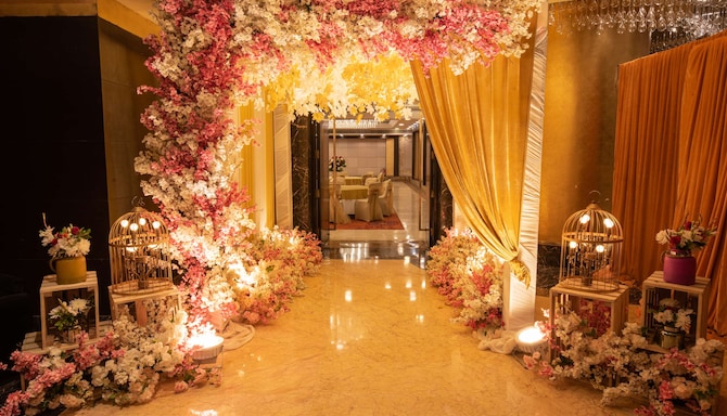 Radisson Blu Kaushambi Delhi NCR - Wedding decorations