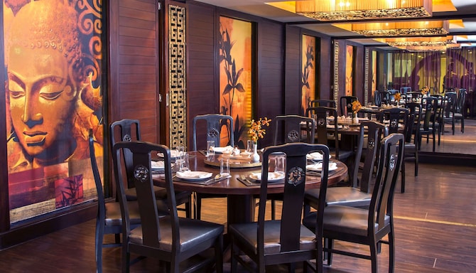 Radisson Blu Kochi - Restaurant