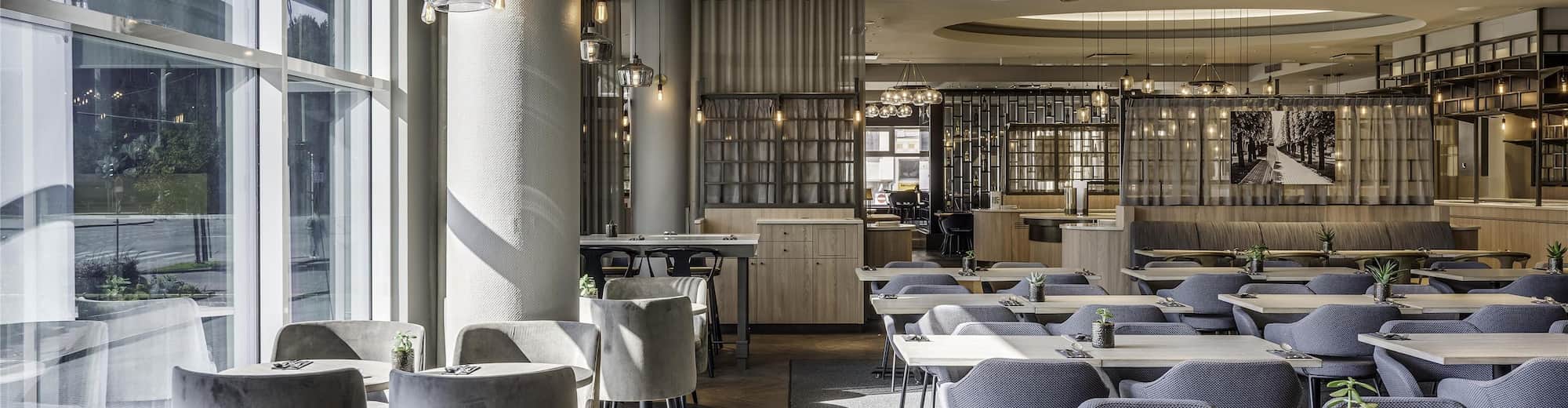 Radisson Blu Latvija Conference and Spa Hotel, Riga - Esplanade restaurant