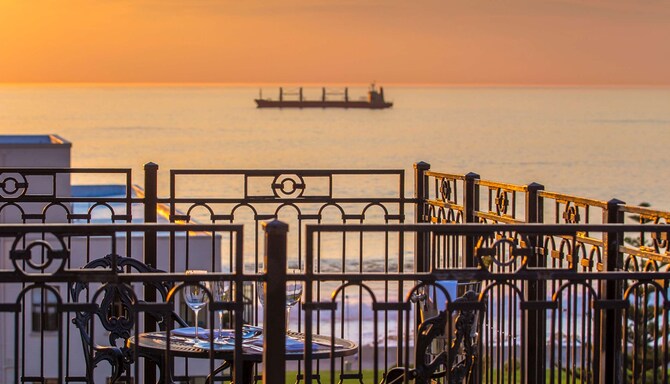 Radisson Blu Le Vendome Hotel, Cape Town - Balcony