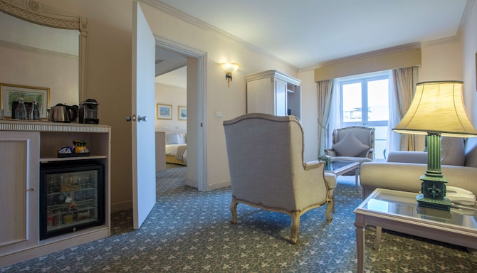 Radisson Blu Le Vendome Hotel, Cape Town - Suite