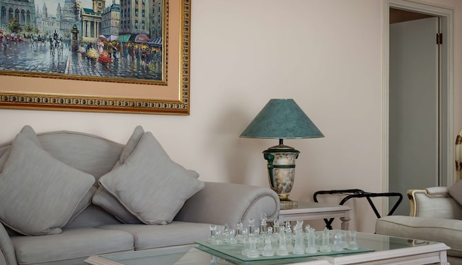 Radisson Blu Le Vendome Hotel, Cape Town - Presidential Suite