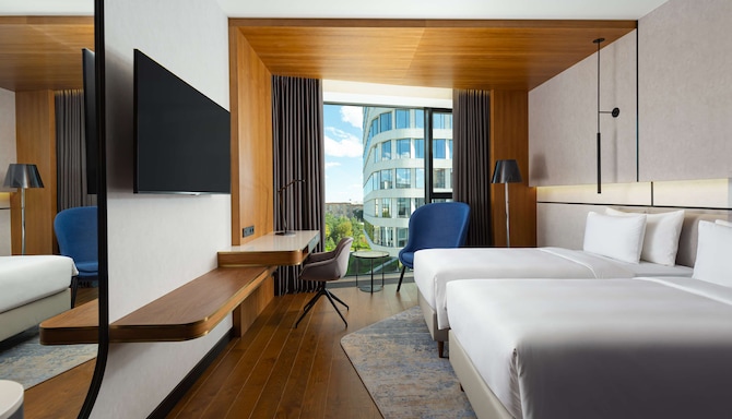 Radisson Blu Leninsky Prospect Hotel, Moscow - Superior Room with twin beds