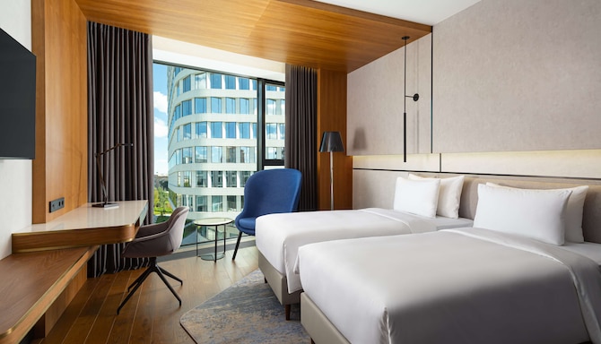 Radisson Blu Leninsky Prospect Hotel, Moscow - Superior Room with twin beds