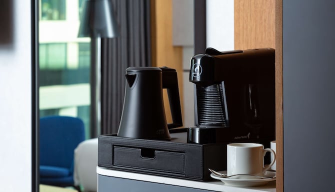 Radisson Blu Leninsky Prospect Hotel, Moscow - Premium Room coffee station