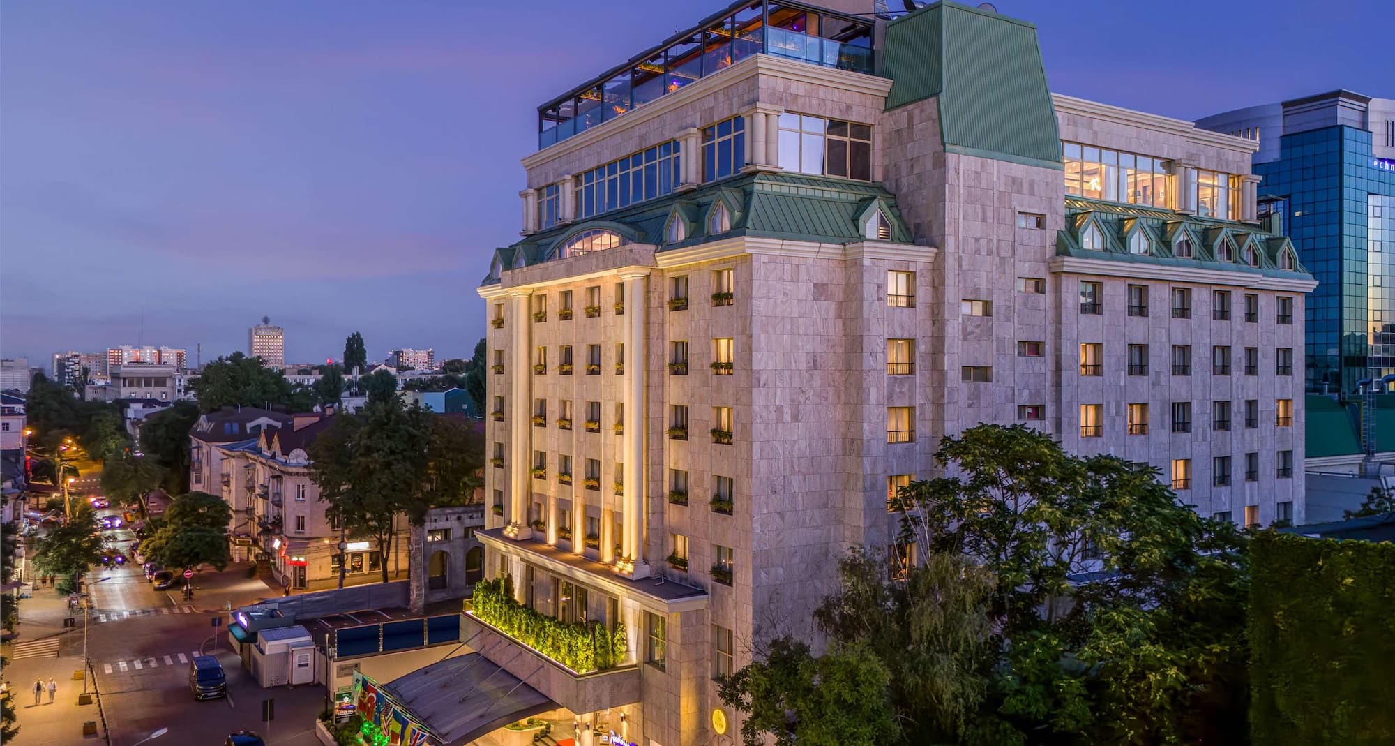 Radisson Blu Leogrand Hotel, Chisinau - Hotel Exterior View
