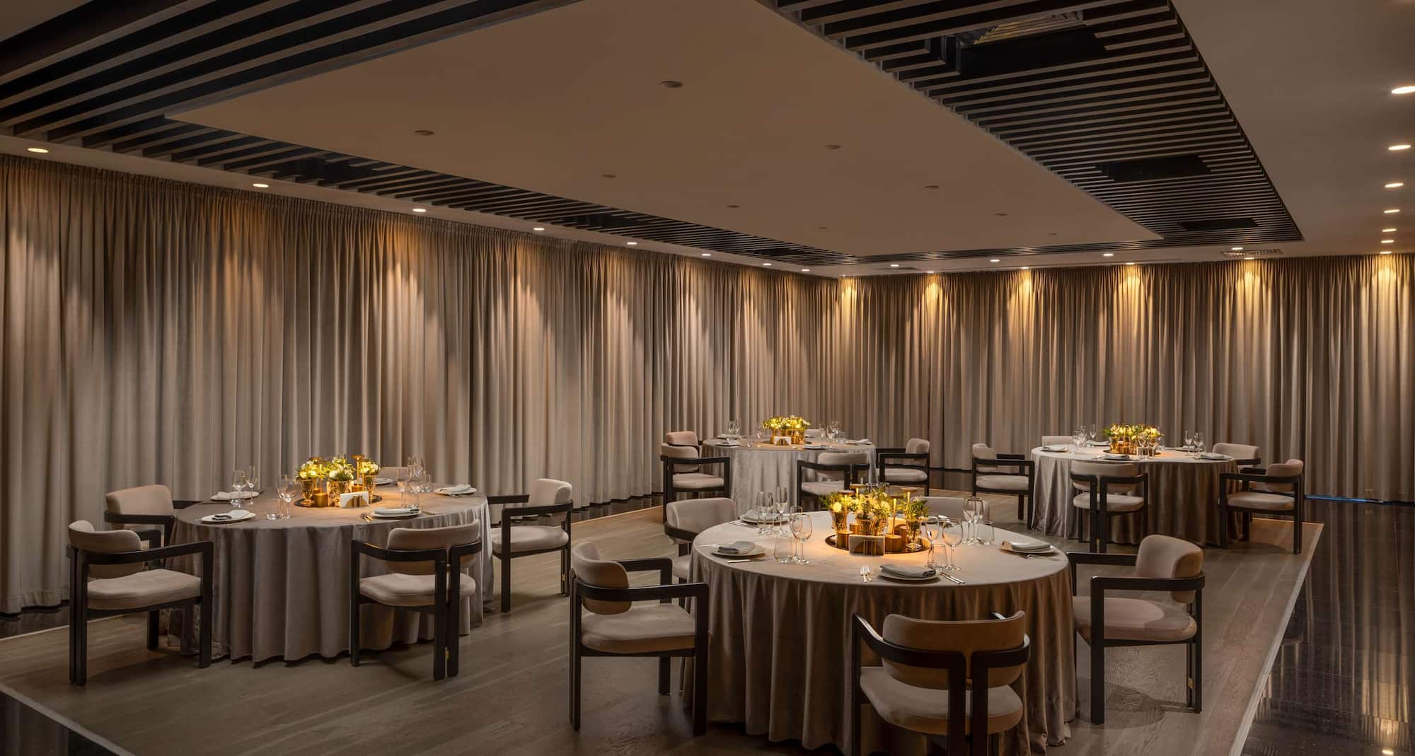 Radisson Blu Leogrand Hotel, Chisinau - Loft Lounge