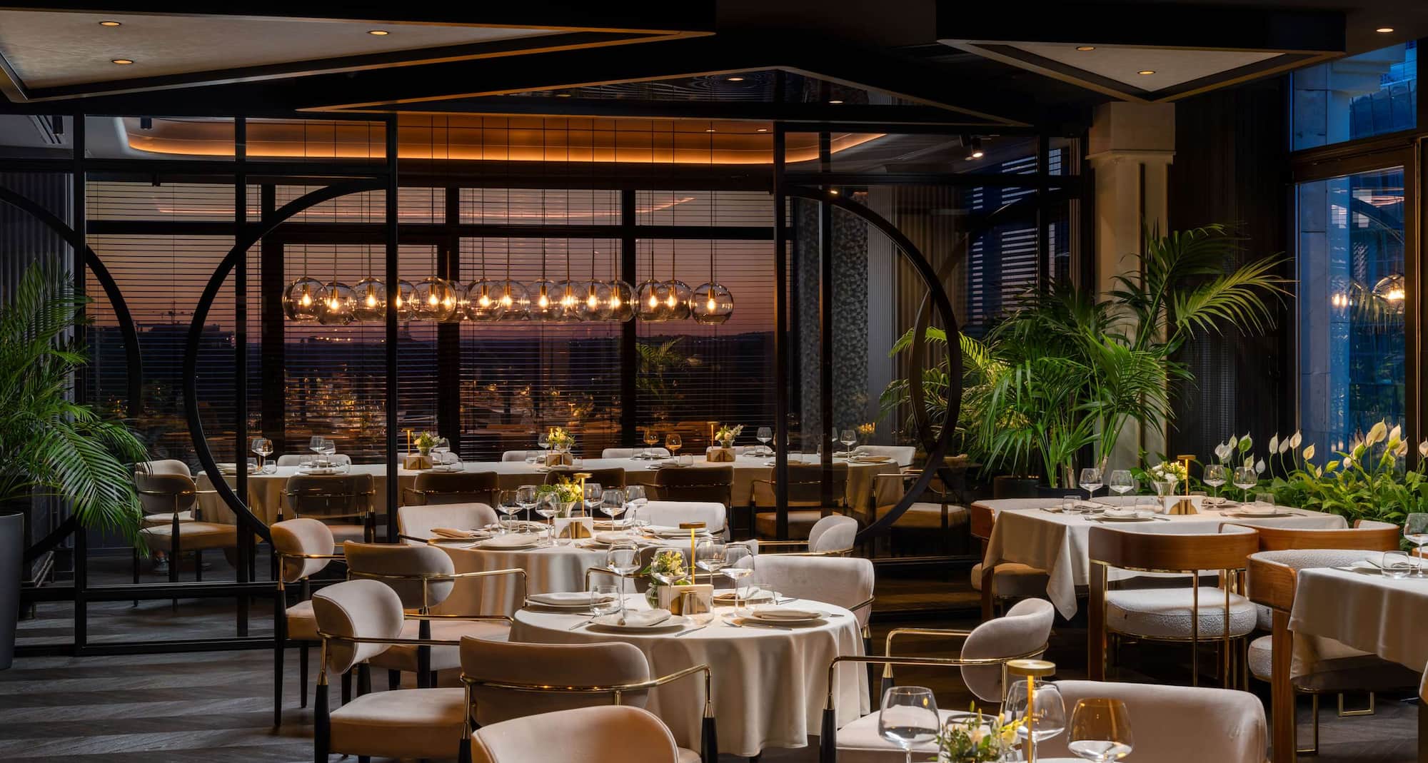 Radisson Blu Leogrand Hotel, Chisinau - Zaxi Restaurant