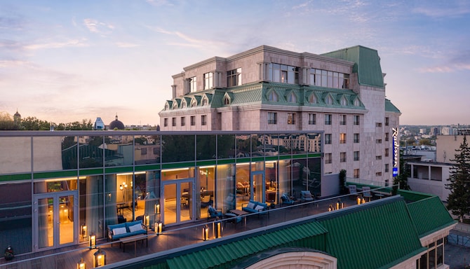 Radisson Blu Leogrand Hotel, Chisinau - Presidential Suite with Terrace - Terrace