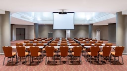 Radisson Blu Mammy Yoko Hotel, Freetown - Aberdeen conference room