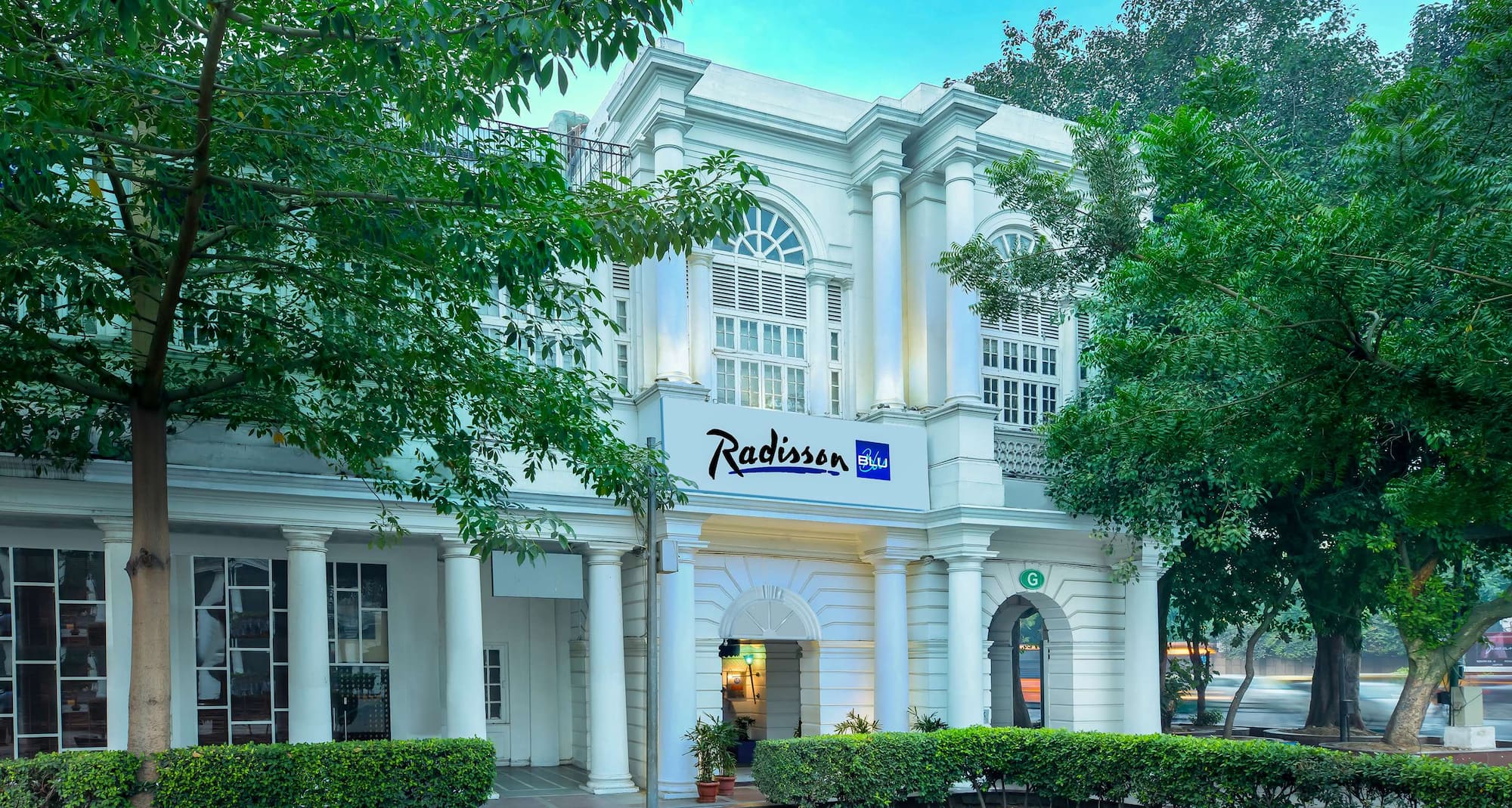 Radisson Blu Marina Hotel Connaught Place - Facade