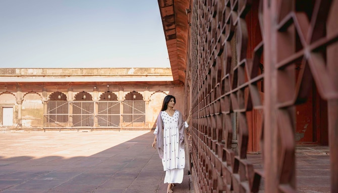Qutub Minar Architecture