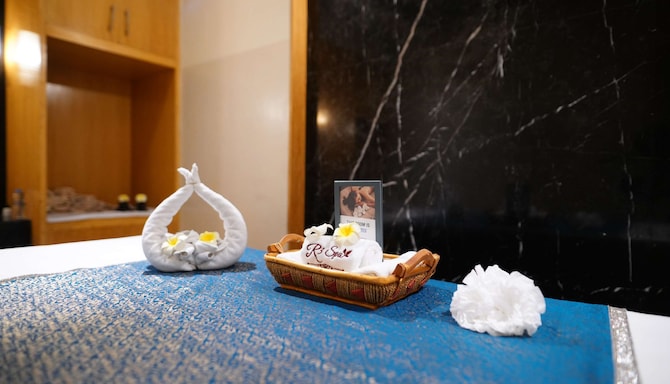Radisson Blu Marina Hotel Connaught Place - Spa