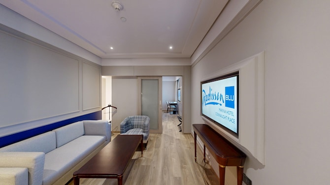 Radisson Blu Marina Hotel Connaught Place - Junior Suite