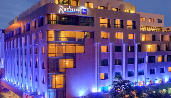 Radisson Blu Martinez Hotel, Beirut - Hotel exterior