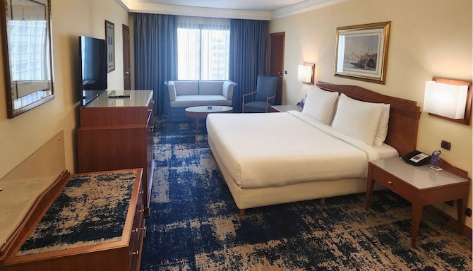 Radisson Blu Martinez Hotel, Beirut - Standard Room