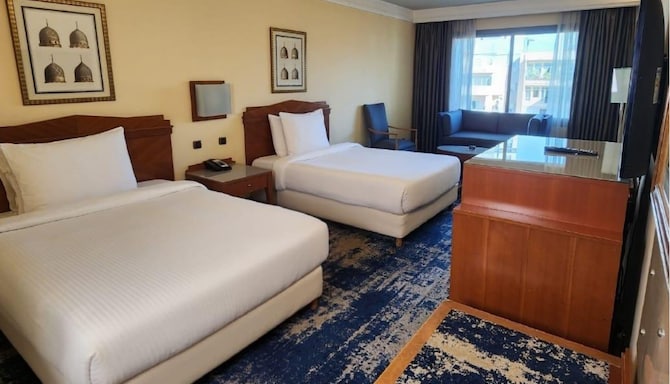 Radisson Blu Martinez Hotel, Beirut - Standard Room