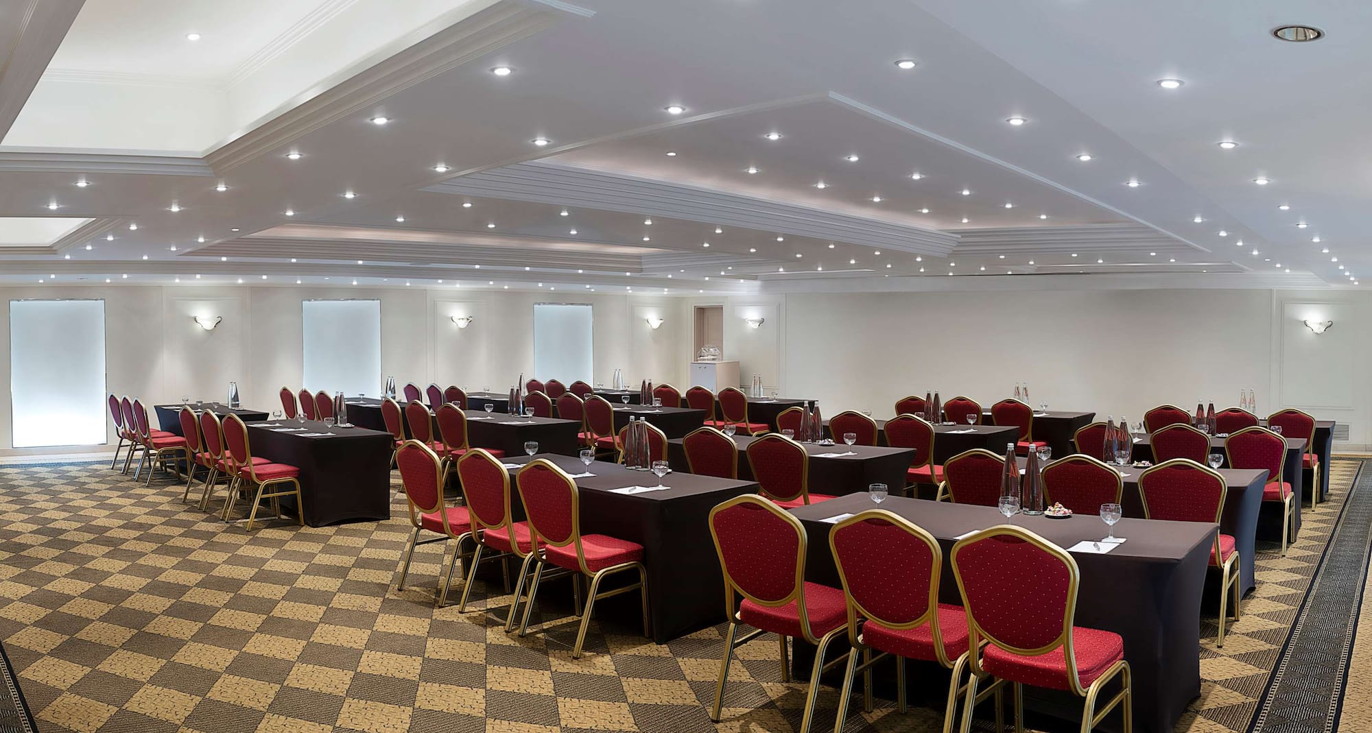 Radisson Blu Martinez Hotel, Beirut - Cedars meeting room