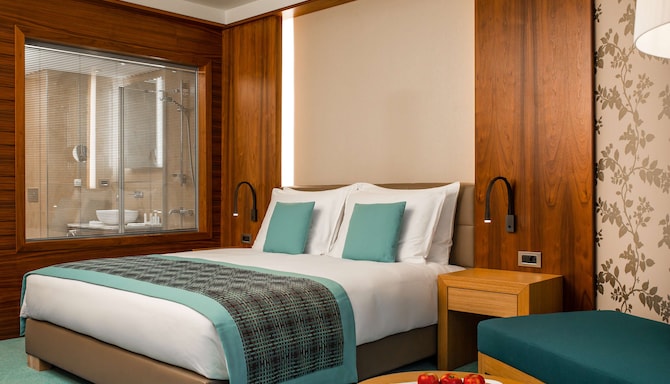 Radisson Blu M'Bamou Palace Hotel, Brazzaville - Guest Room