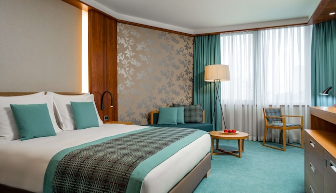 Radisson Blu M'Bamou Palace Hotel, Brazzaville - Standard room