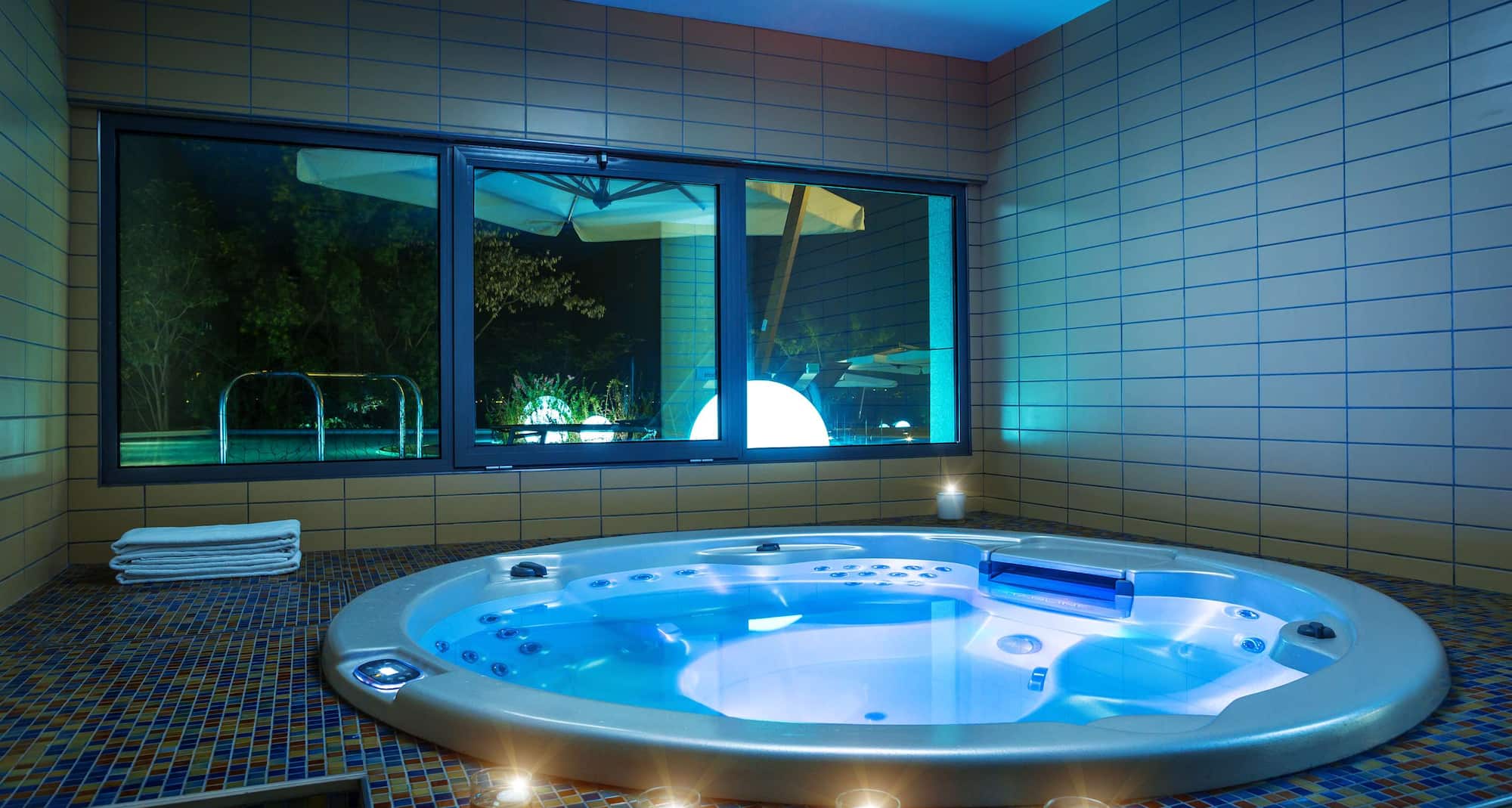 Radisson Blu M Bamou Palace Hotel, Brazzaville - Spa Hot tub