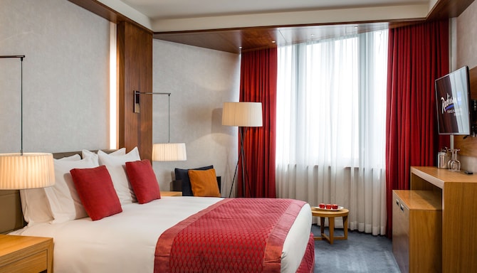 Radisson Blu M'Bamou Palace Hotel, Brazzaville - Diplomatic suite