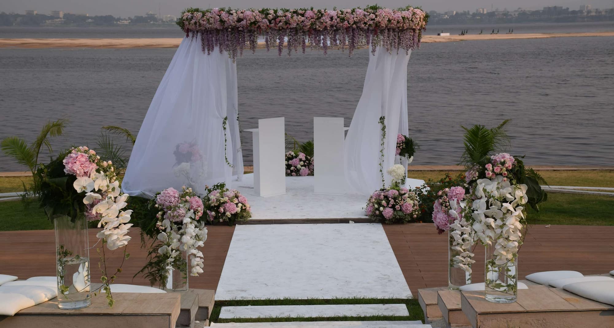 Radisson Blu M Bamou Palace Hotel, Brazzaville - Outdoor Wedding Set-Up