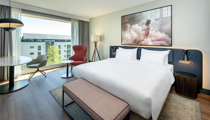 Radisson Blu Media Harbour Hotel, Dusseldorf