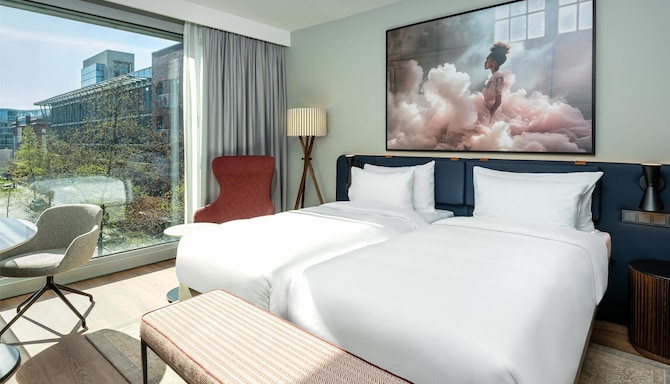 Radisson Blu Media Harbour Hotel, Dusseldorf - Gaestezimmer