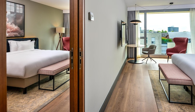 Radisson Blu Media Harbour Hotel, Dusseldorf - 客房/住宿