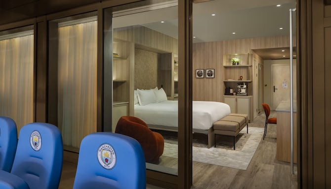 Radisson Blu Medlock Hotel, Manchester - Pitch View Room