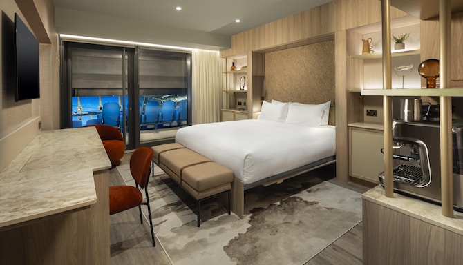 Radisson Blu Medlock Hotel, Manchester - Pitch View Room