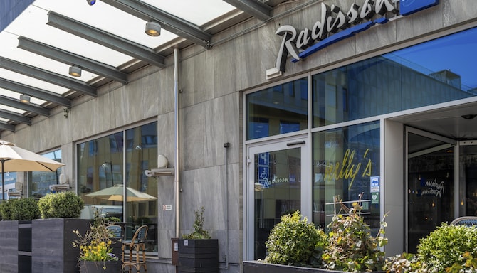 Radisson Blu Metropol Hotel, Helsingborg - Vy över fasaden