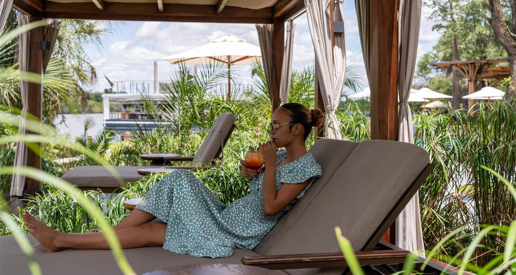 Radisson Blu Mosi-oa-Tunya Livingstone Resort - Sun Bed