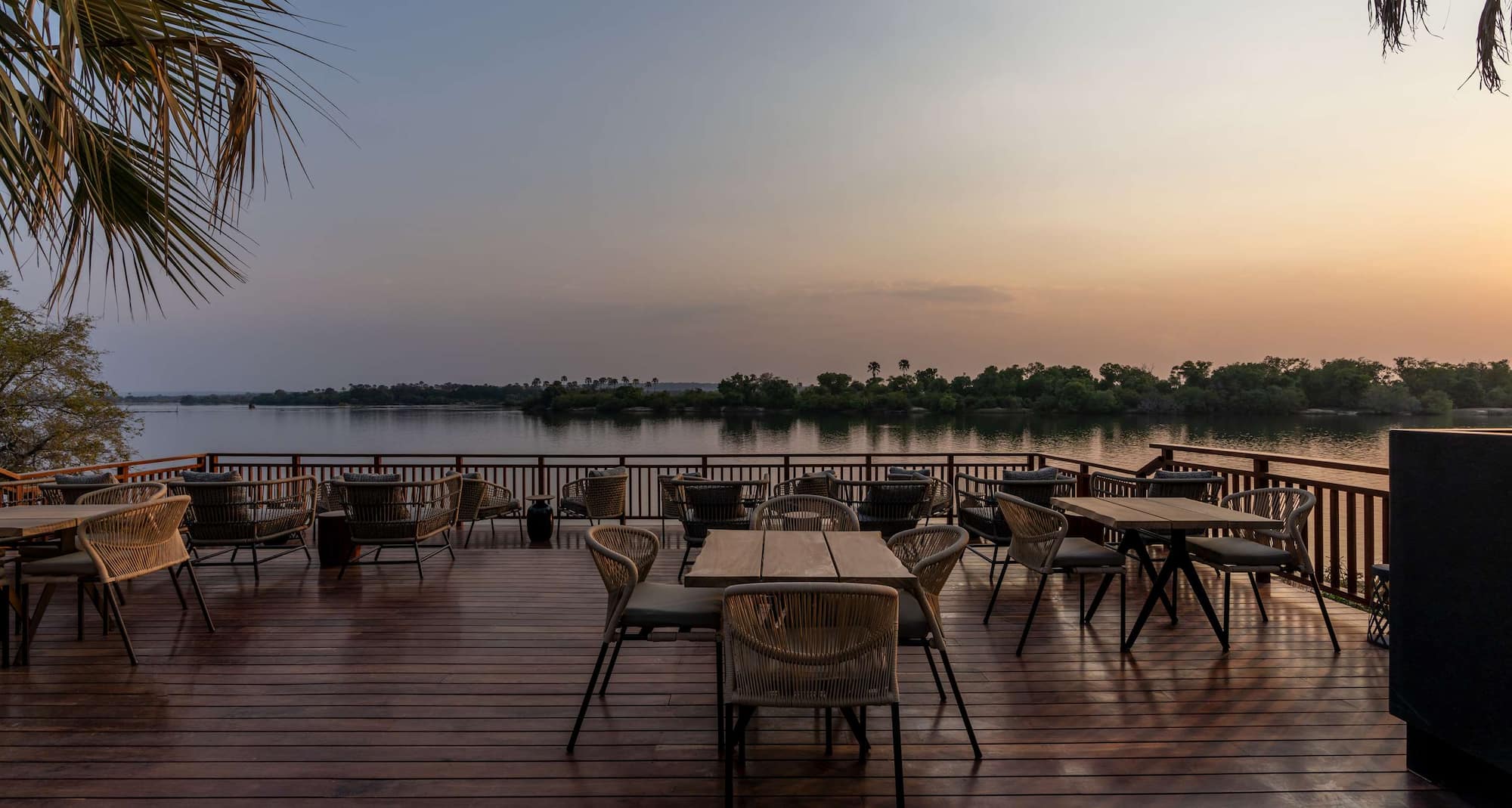 Radisson Blu Mosi-oa-Tunya Livingstone Resort - Viewing Deck