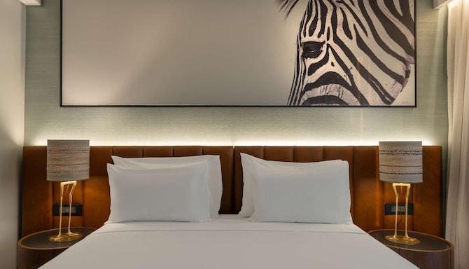 Radisson Blu Mosi-oa-Tunya Livingstone Resort-oa-Tunya Livingstone Resort - Villa Suite with terrace & Zimbabwe River view