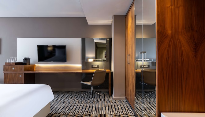Radisson Blu Okoume Palace Hotel, Libreville - Junior Suite