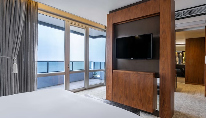 Radisson Blu Okoume Palace Hotel, Libreville - Presidential suite