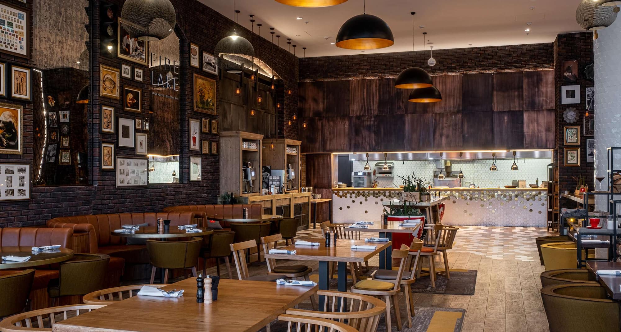 Radisson Blu Olympiyskiy Hotel, Moscow - Restaurant FireLake