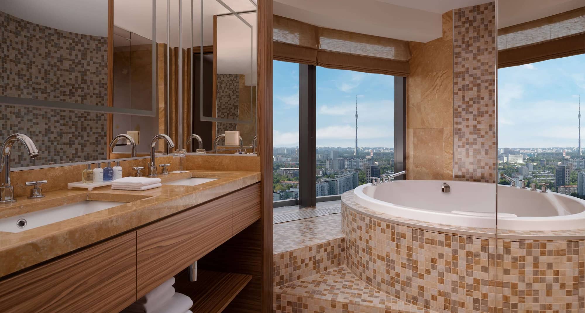 Radisson Blu Olympiyskiy Hotel, Moscow - Junior suite bathroom