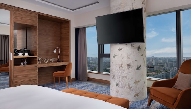 Radisson Blu Olympiyskiy Hotel, Moscow - Junior suite - city view