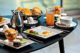 Radisson Blu Palace Resort and Thalasso, Djerba - In room breakfast